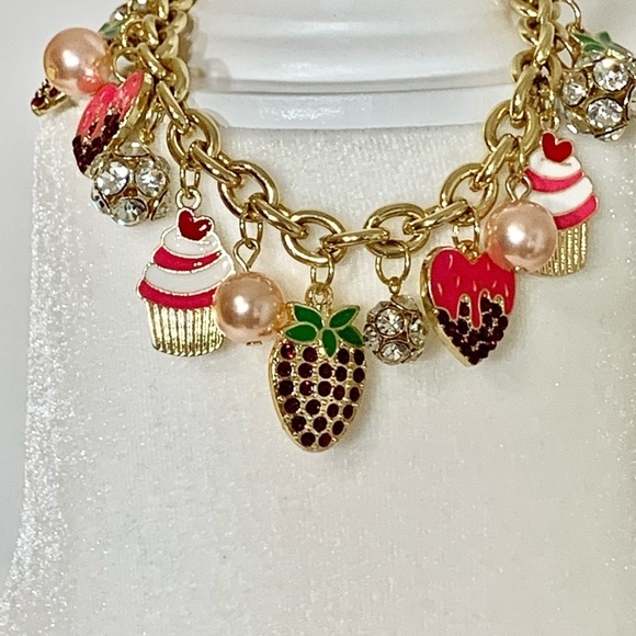 NWT Holiday Lane charm bracelet 🌸🌻 - Picture 4 of 11